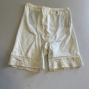 Vintage Bali white shapewear lace shorts 2XL